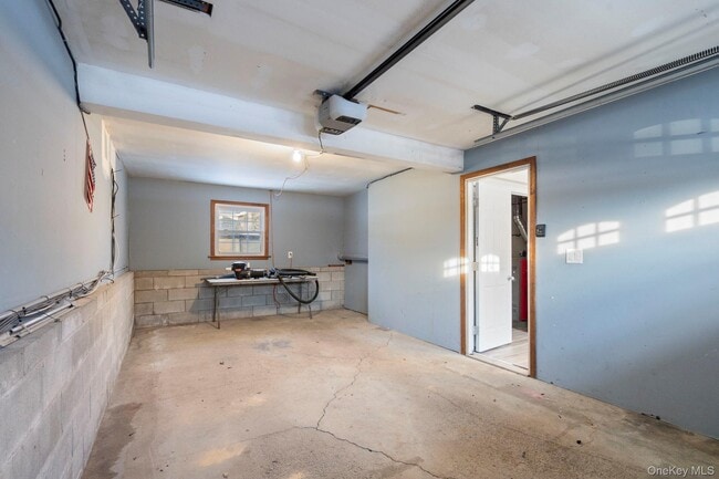 Building Photo - 148 Chandler Ln