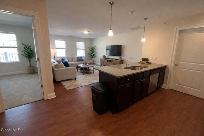 Building Photo - 74 Weibel Ave