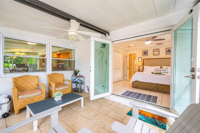 Building Photo - 1329 SW 12th Ct