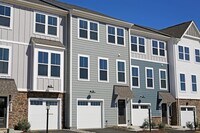 Building Photo - Walkable, Dog-Friendly Townhome Near Downtown Crozet