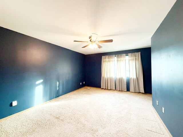 Building Photo - 4933 Bowwood Cir NE