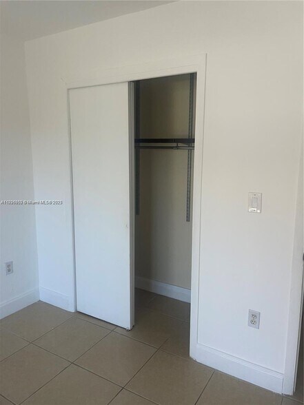Building Photo - 7401 SW 82nd St
