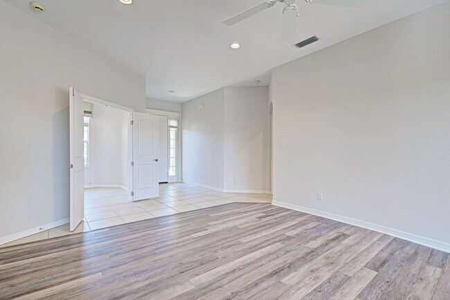Building Photo - Plantation Golf & Country Club