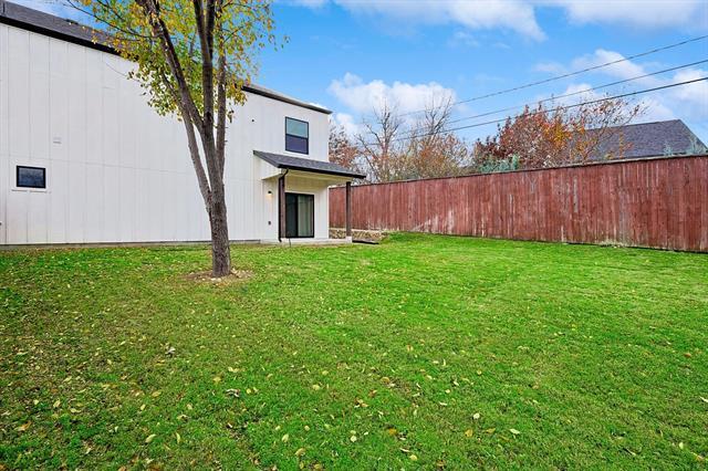 Building Photo - 4912 Ridglea Ln