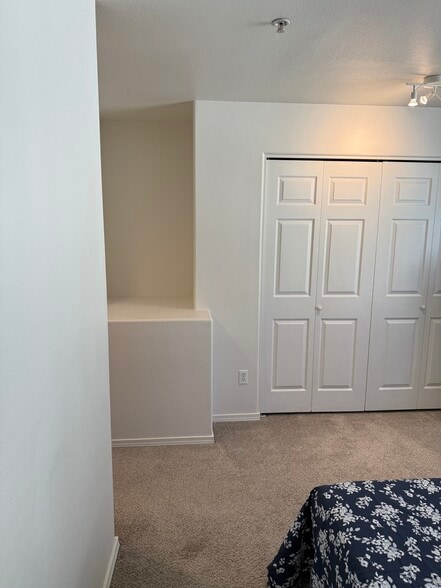 Building Photo - 14174 SW Barrows Rd