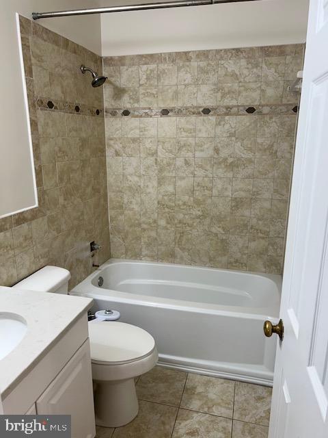 Building Photo - 13403 Poplar Woods Ct