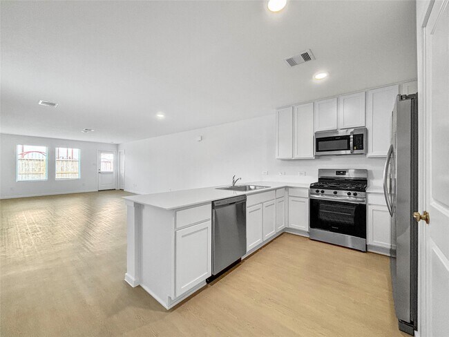 Building Photo - 6019 Standpiper Lp