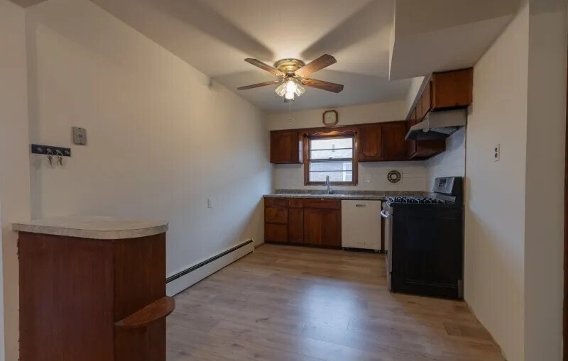 Remodeled kitchen and floor - 318 Kennedy Dr