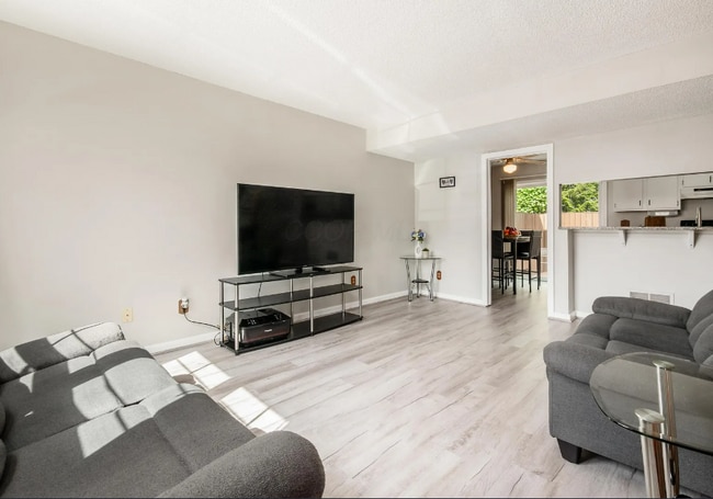 Building Photo - 4862 Stoneybrook Blvd