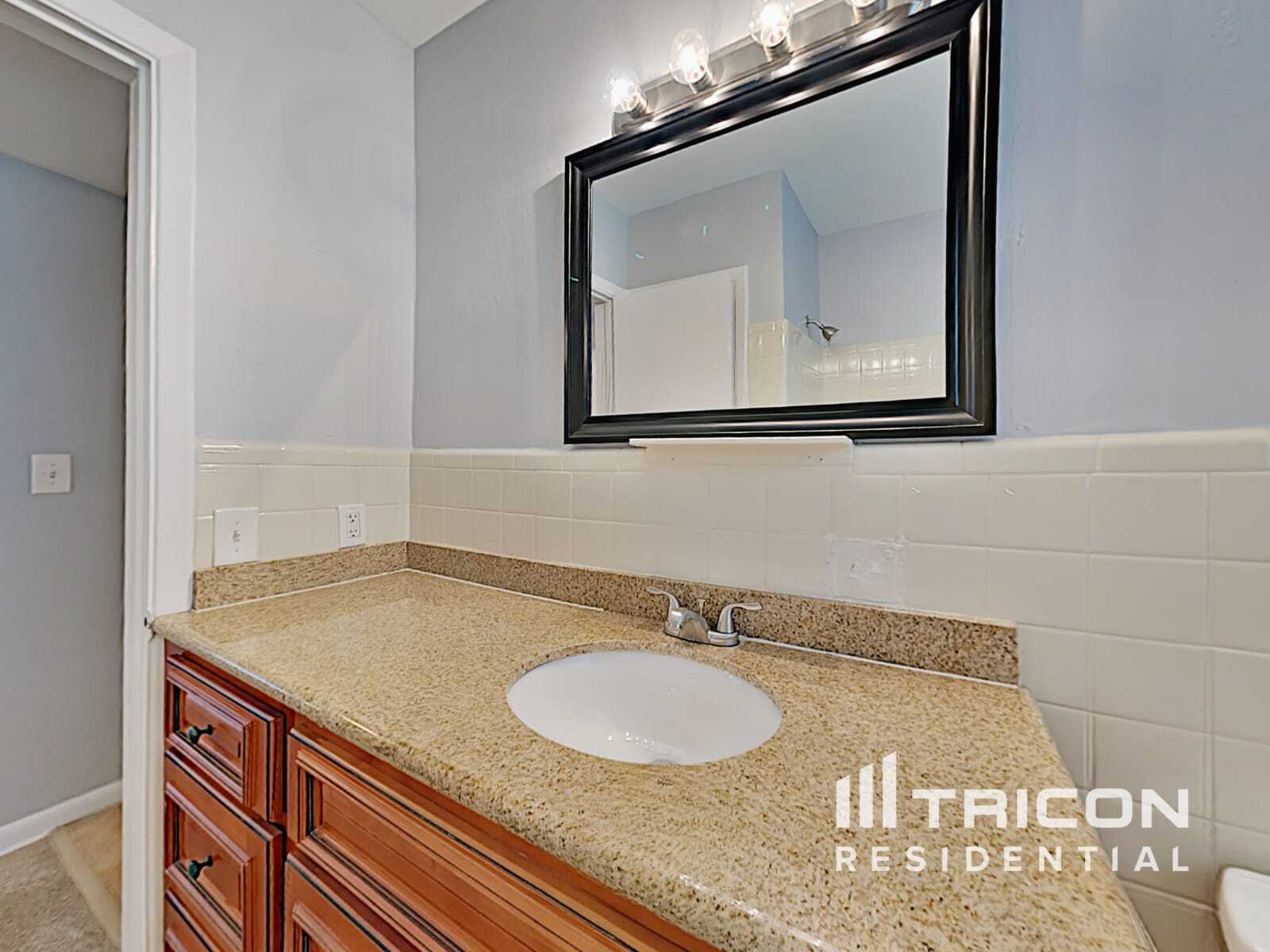 Building Photo - 1701 Audrey Dr