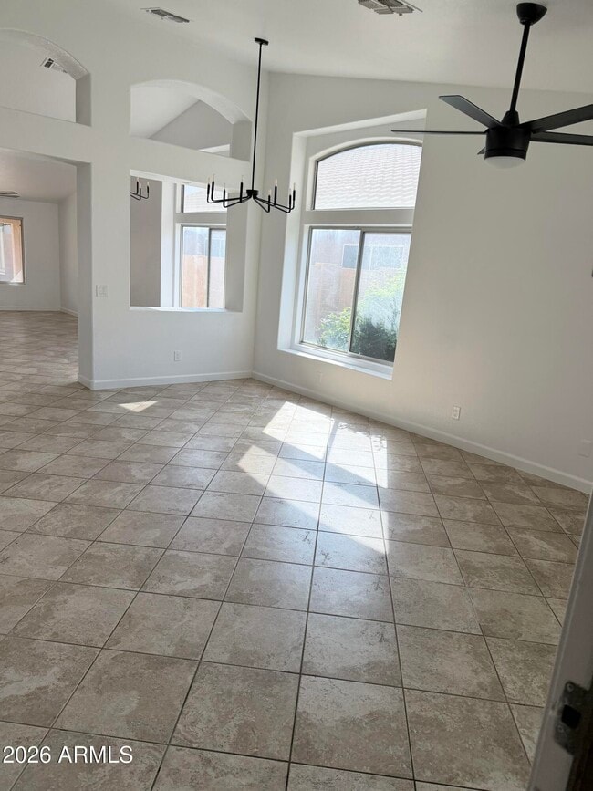 Building Photo - 3861 E Heather Ct