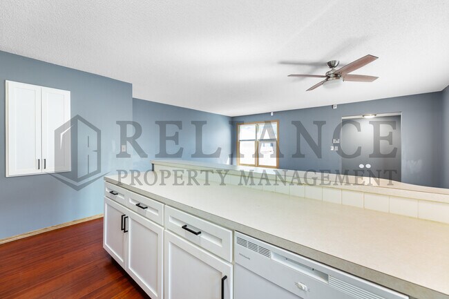 Building Photo - 1513 S Edwards St