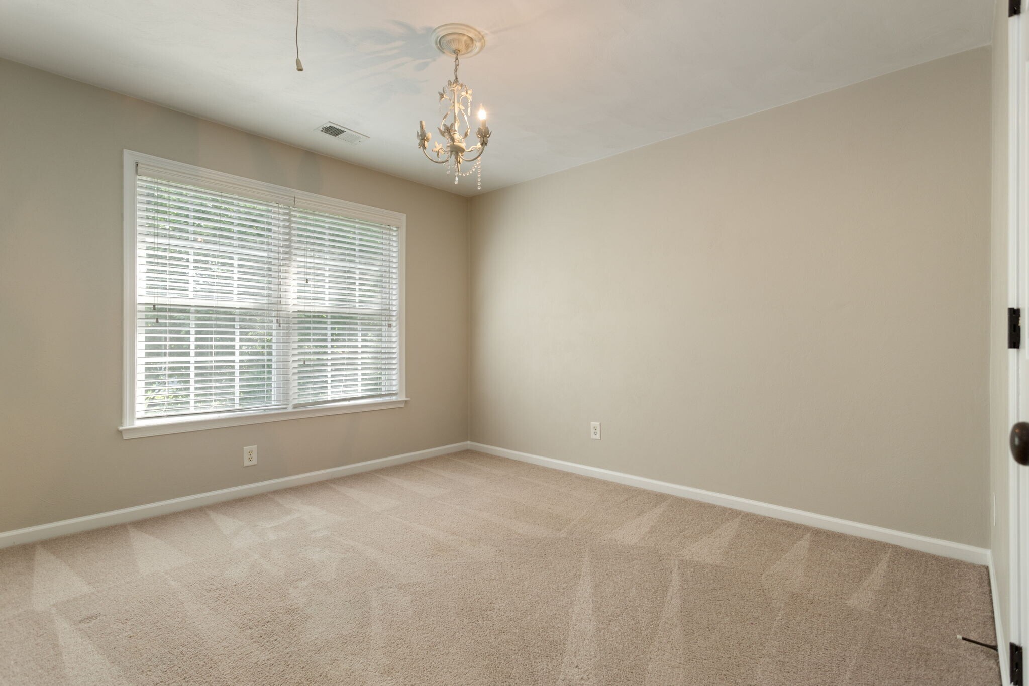 Building Photo - 22301 Tradewinds Dr