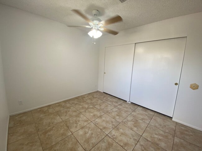 Building Photo - *DONT MISS OUT ON THIS GREAT MOVE IN SPECI...