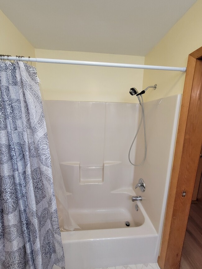 Building Photo - 1061 Caldwell Dr