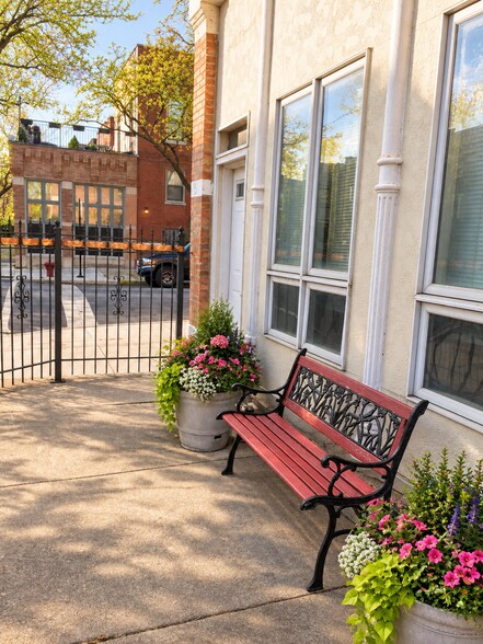 Front porch - 2158 W Erie St