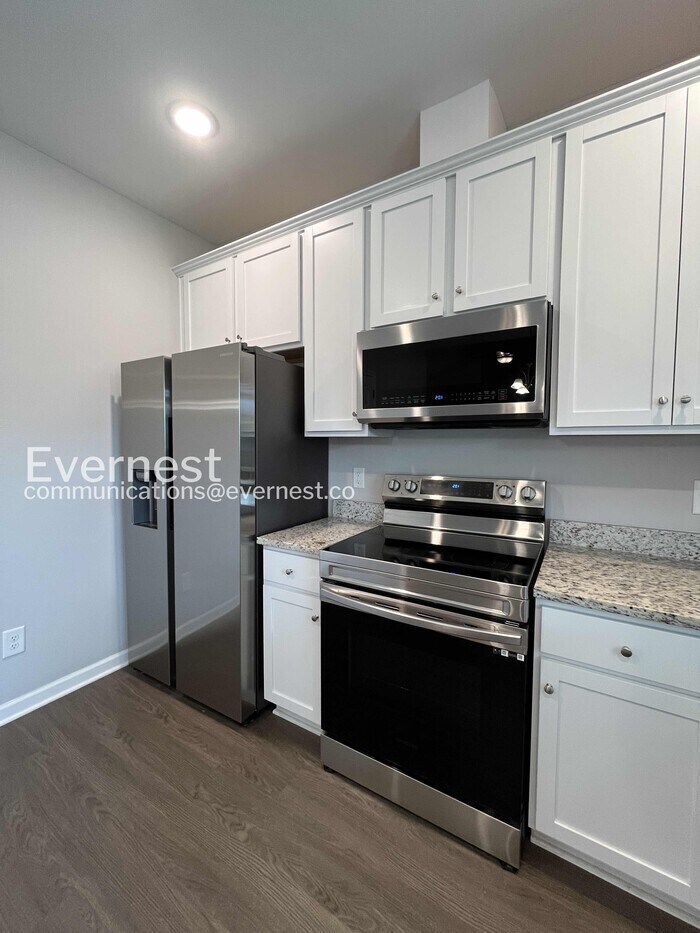Building Photo - 1115 Prospect Ct