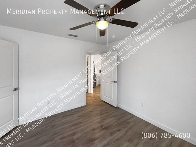 Building Photo - 5726 Lehigh St