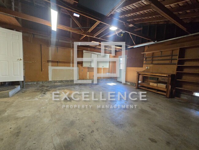 Building Photo - 1612 Trona Way