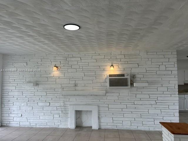 Building Photo - 2201 N 57th Ave