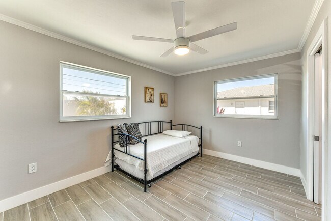 Building Photo - 2473 Yorkshire Dr