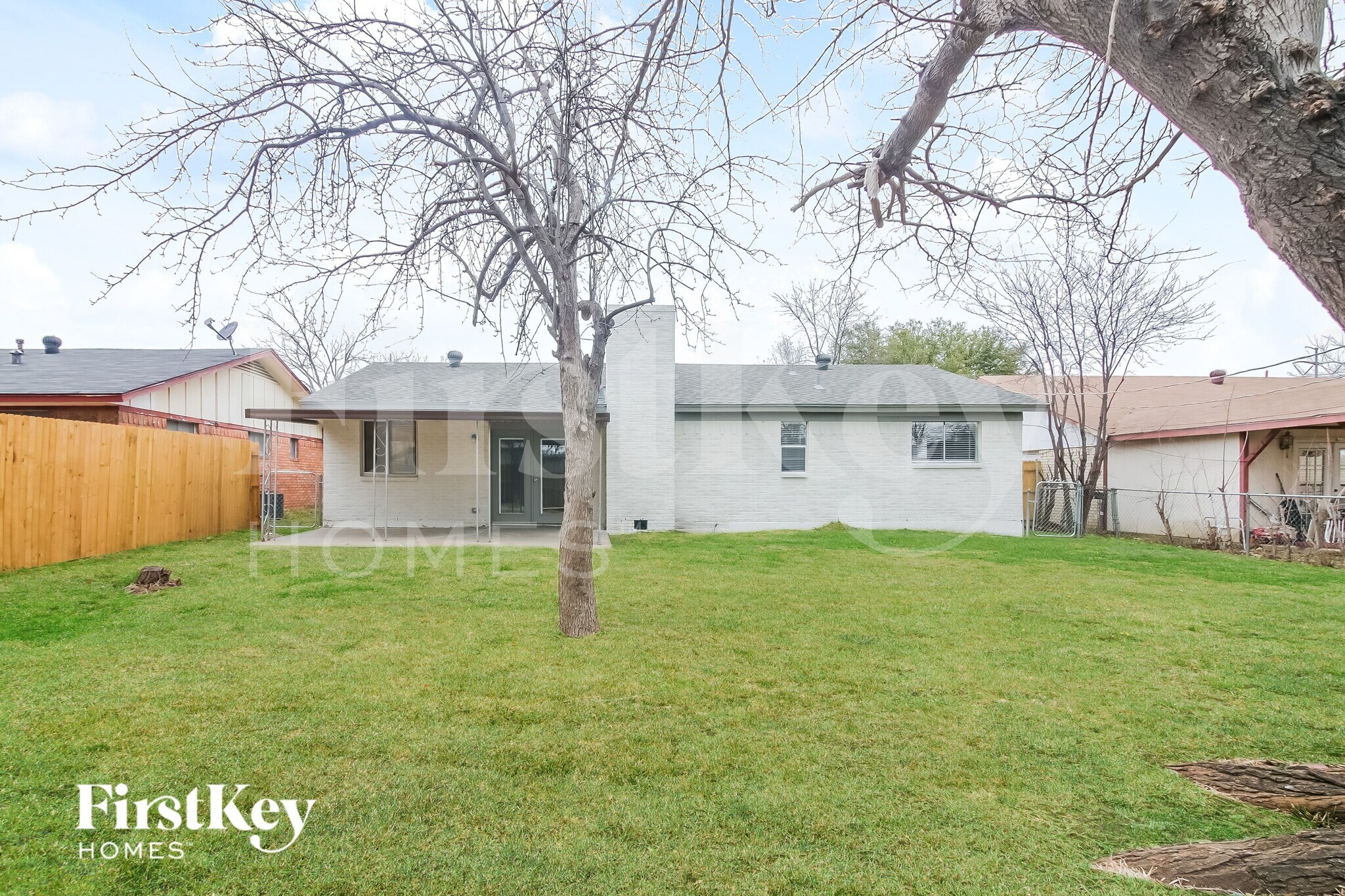 Building Photo - 2313 March Ln