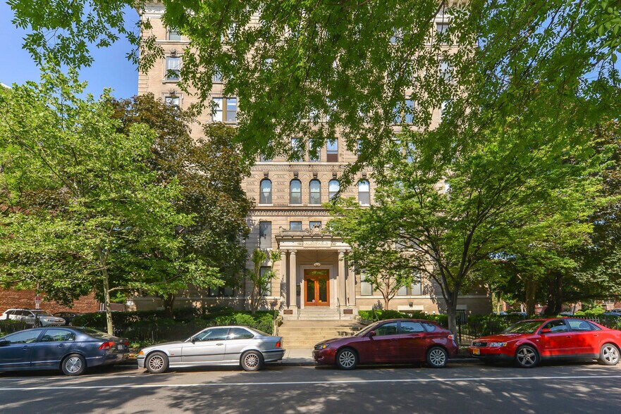 Building Photo - 1830 17th Street, NW