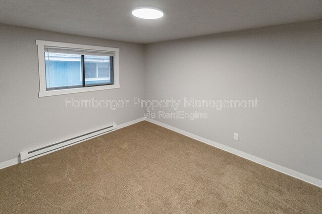 Building Photo - 508 E Rich Ave