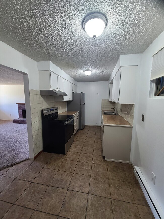 Building Photo - 1920 S Fawn Dr