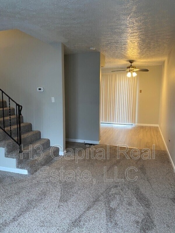 Building Photo - 1409 Poplar St