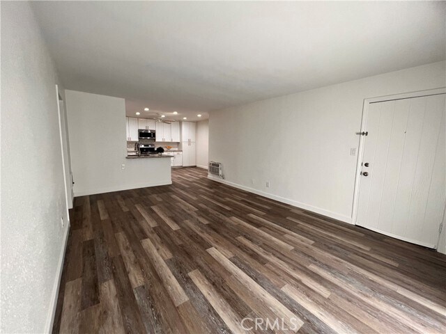 Building Photo - 1345 Cabrillo Park Dr