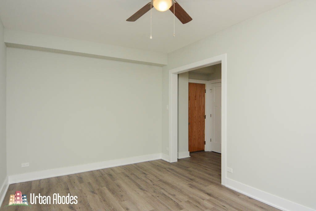 Building Photo - 727 Saint Johns Ave