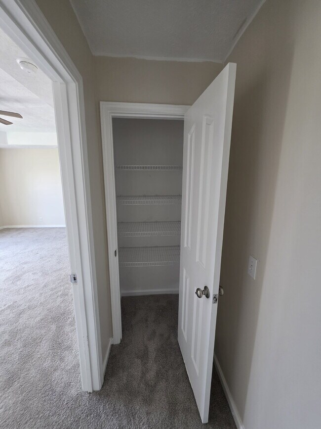 Building Photo - Fully renovated 3 Bed Home in La Vergne with 2-Car Garage