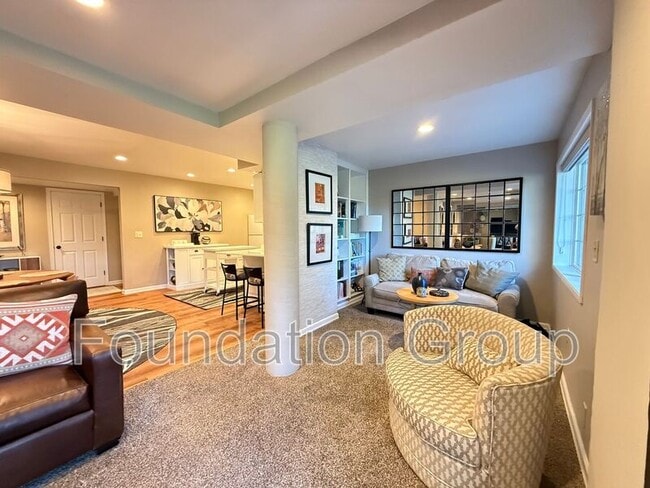 Building Photo - 3417 122nd Pl NE