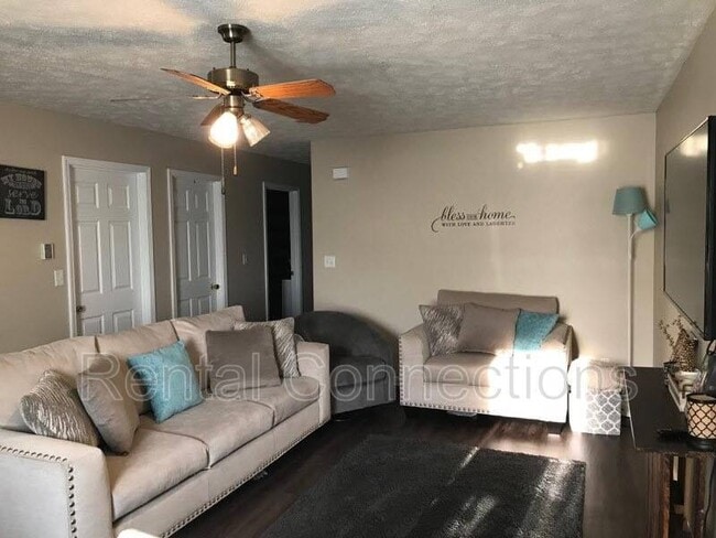 Building Photo - 103 N Bentley St