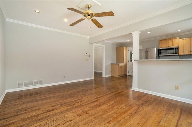 Building Photo - 3302 Lenox Pl NE