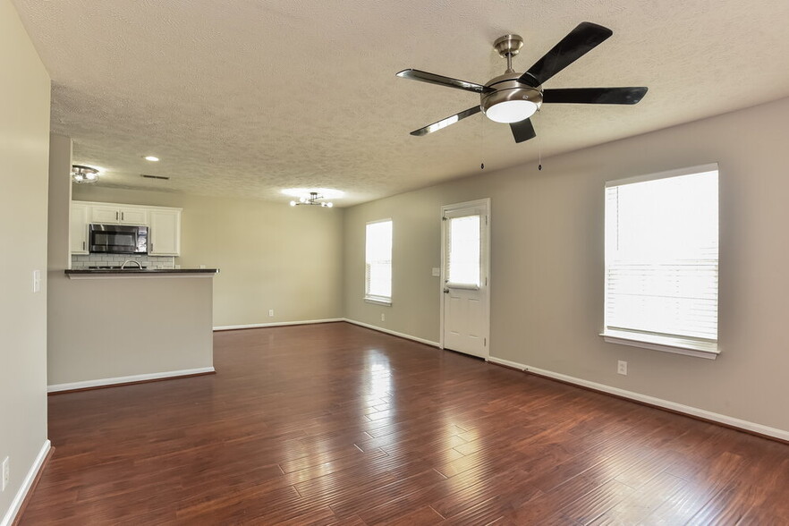 Building Photo - 105 Meigs Dr