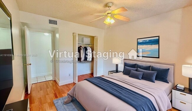 Building Photo - 6969 SW 36th Dr