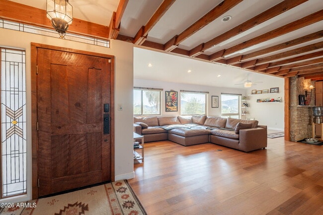 Building Photo - 1902 E Cortez St