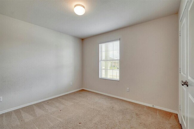 Building Photo - 21608 Windmill Ranch Ave