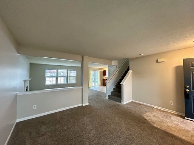 Building Photo - Charming 3-Bedroom, 2.5-Bath Home with Lof...