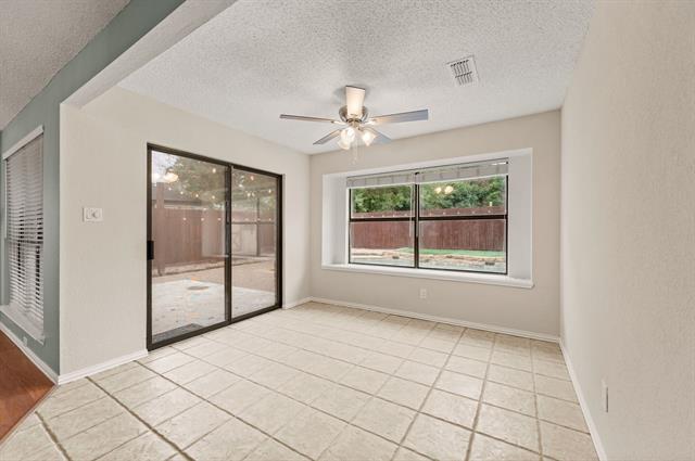 Building Photo - 1037 Colony St