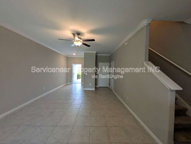 Building Photo - 11818 Dumaine Valley Rd