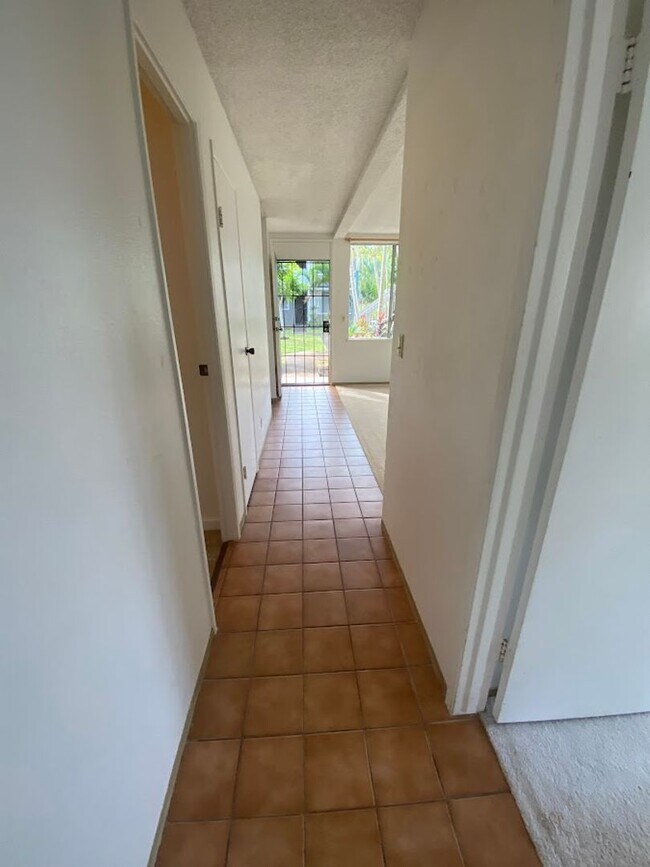 Building Photo - 168MCC