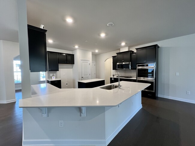 Building Photo - 25017 Westwick Ln