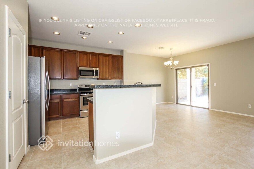 Building Photo - 17146 N 184th Dr