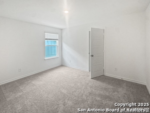 Building Photo - 851 Bluegrass