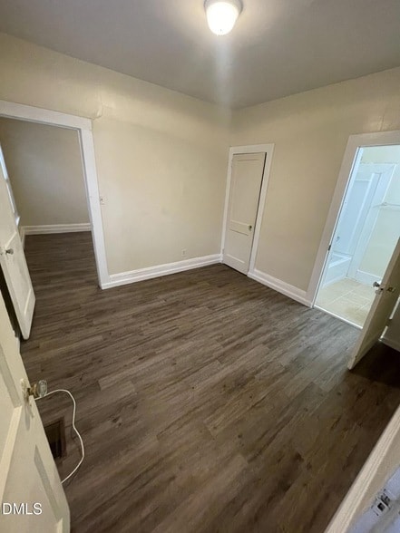 Building Photo - 305 Kennedy St