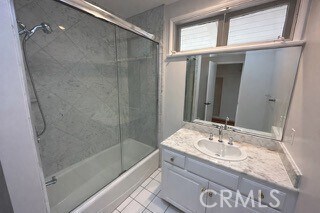 Building Photo - 2415 Vía Sonoma