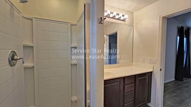 Building Photo - 36243 N Mirandesa Dr